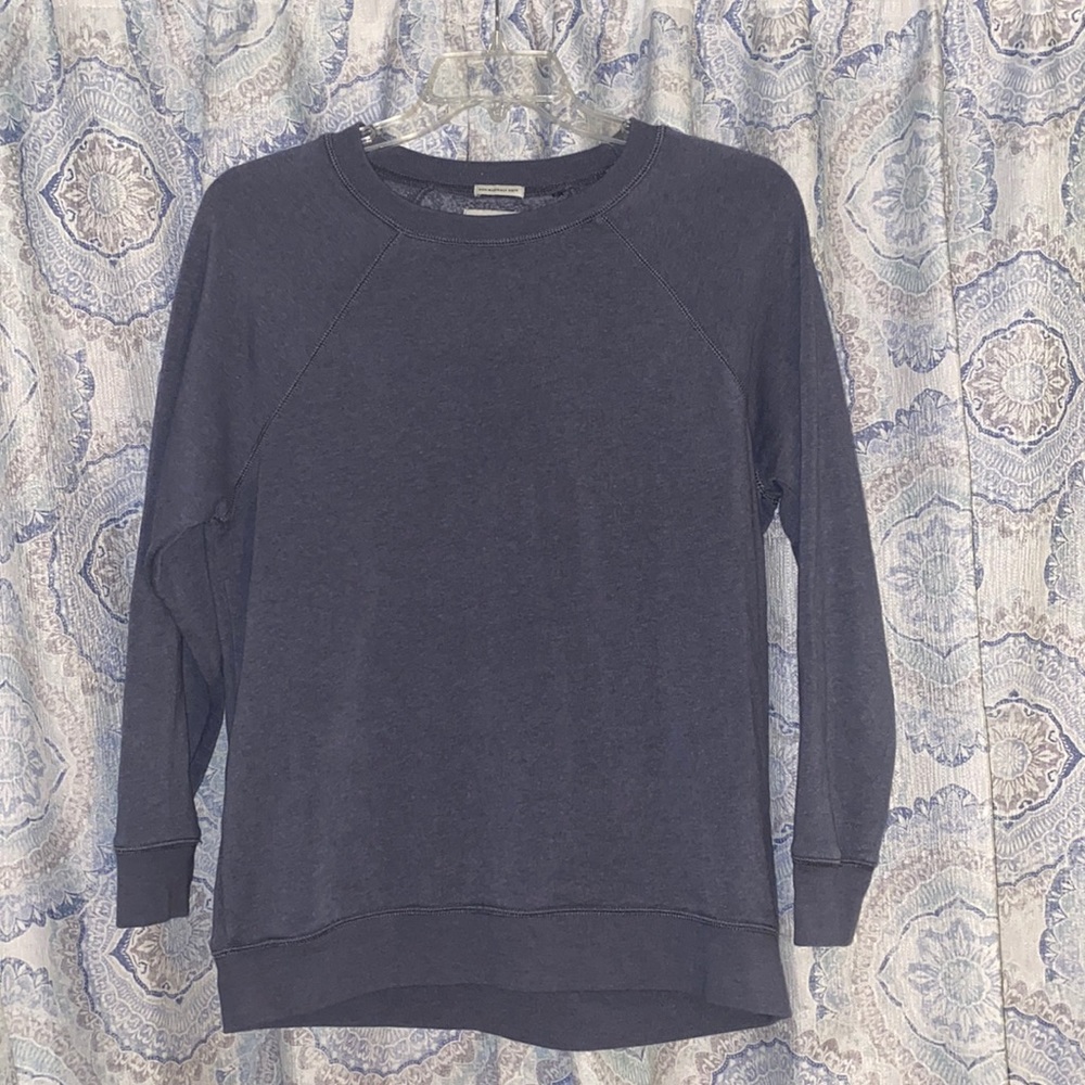 AMERICAN EAGLE jegging fit crew neck!